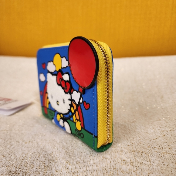 Loungefly Sanrio Hello Kitty 50th Anniversary Red Balloon Zip Around Wallet NEW - Picture 6 of 13